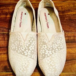 bobs sketchers memory foam